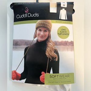 White Cuddl Duds warm layer- turtle neck. Size M White; Super soft!!
